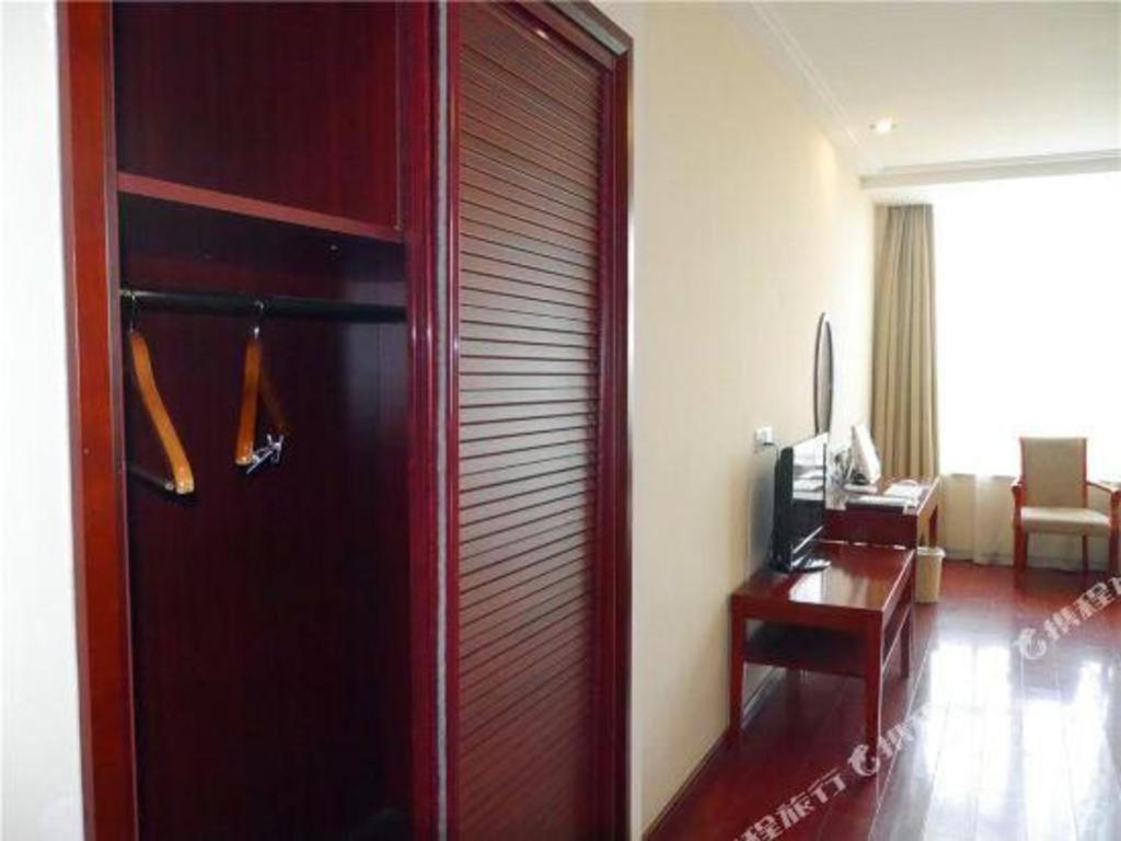 Greentree Inn Tianjin Wuqing Distric Bohai Market Extérieur photo
