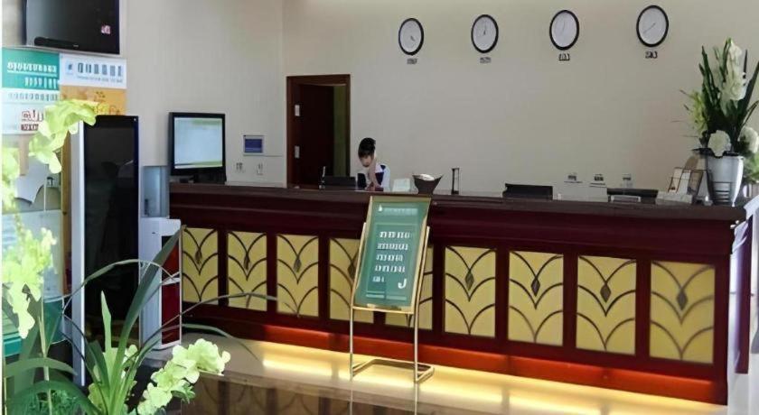 Greentree Inn Tianjin Wuqing Distric Bohai Market Extérieur photo